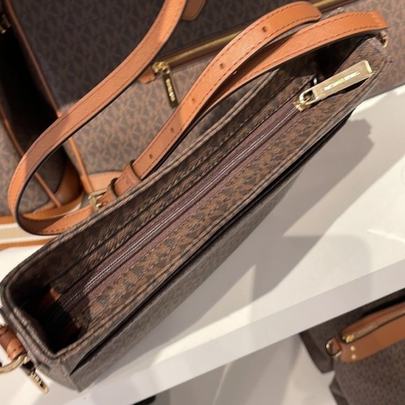 Michael Kors Jet Set Travel Large Messenger Crossbody Bag Brown - Picture 10 of 16